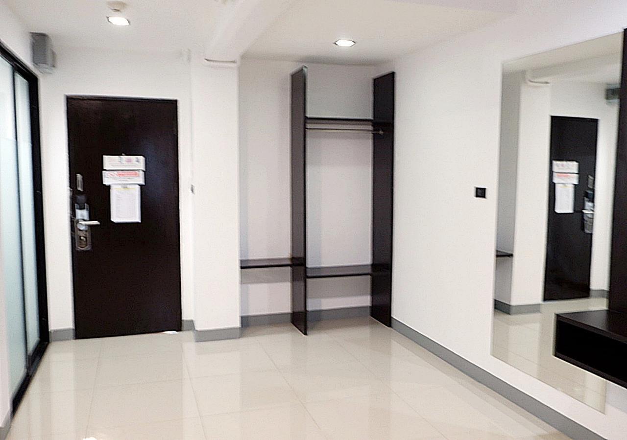 Izen Budget Hotel & Residence Rayong Exterior foto