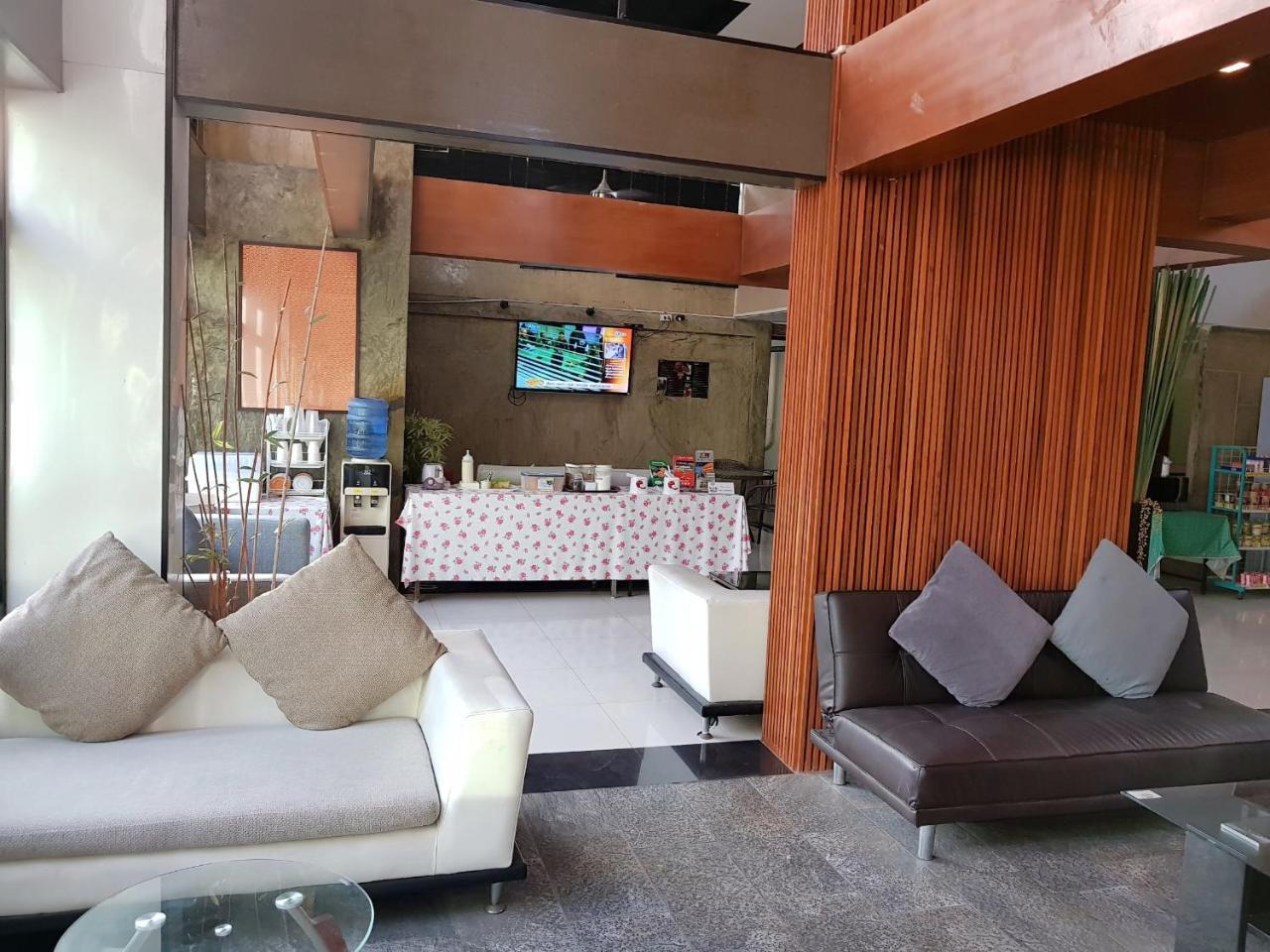 Izen Budget Hotel & Residence Rayong Exterior foto