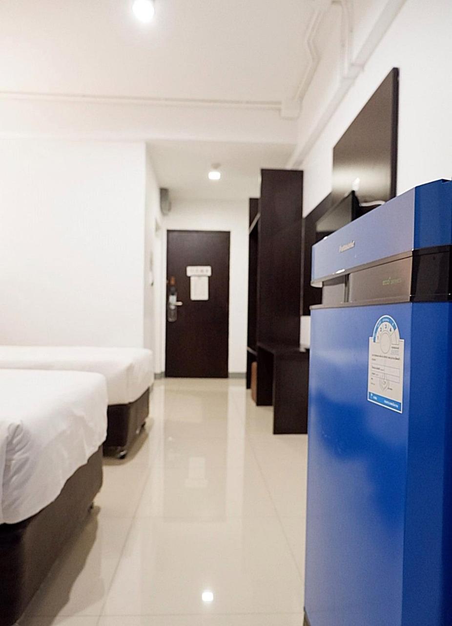 Izen Budget Hotel & Residence Rayong Exterior foto