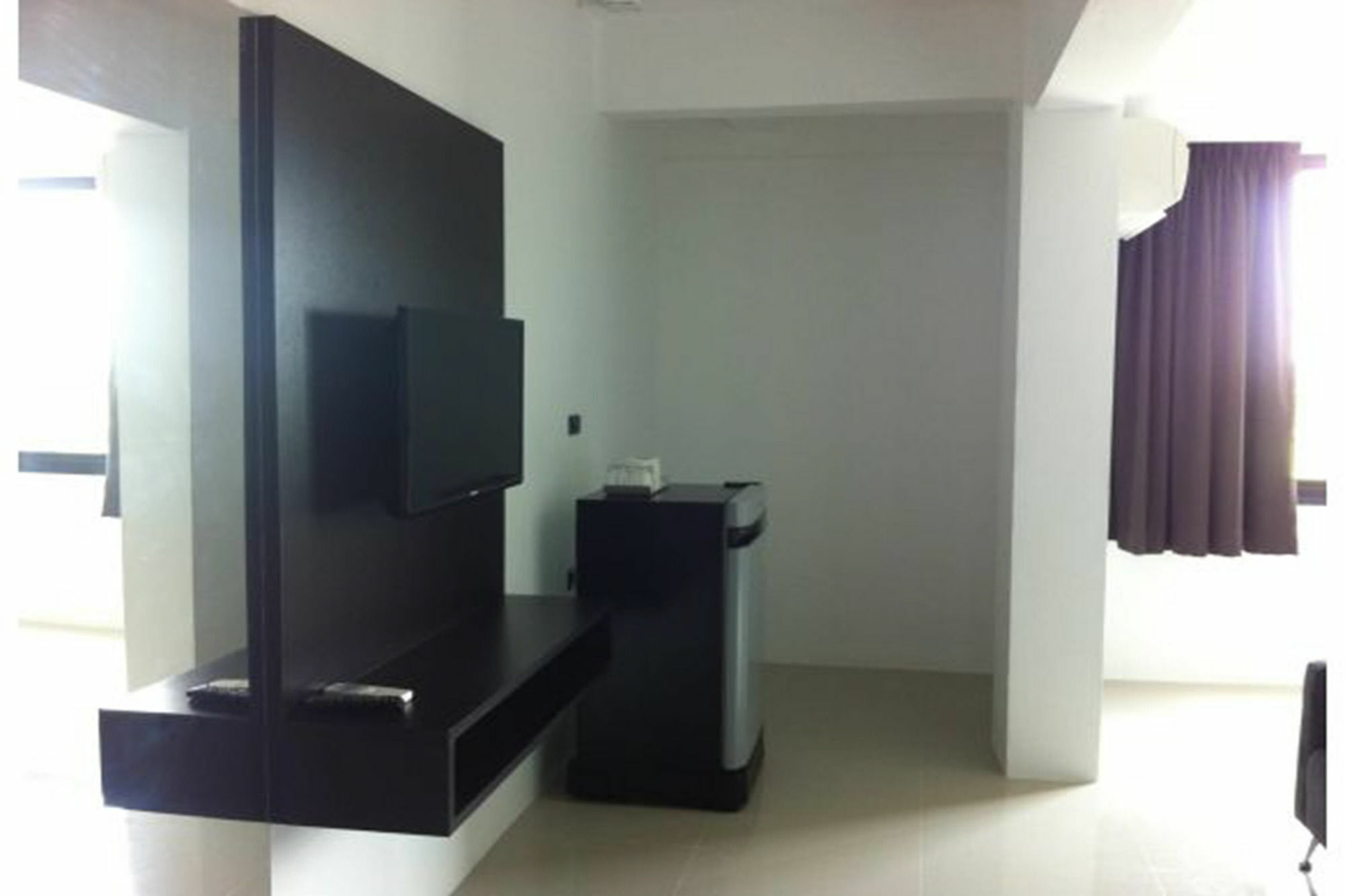 Izen Budget Hotel & Residence Rayong Exterior foto